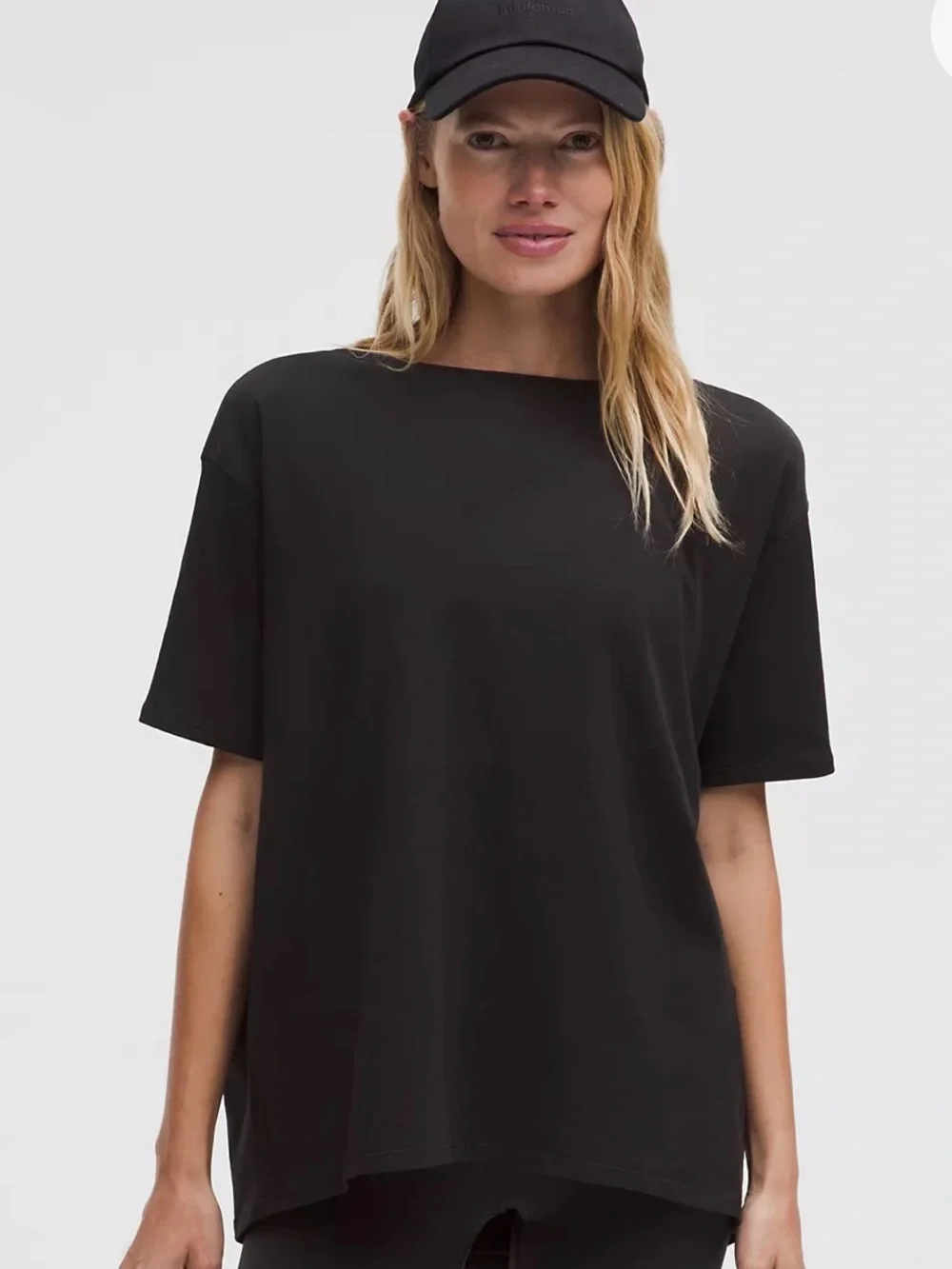 Lululemon back in action tee